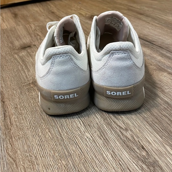 Sorel Sneakers - Picture 3 of 5